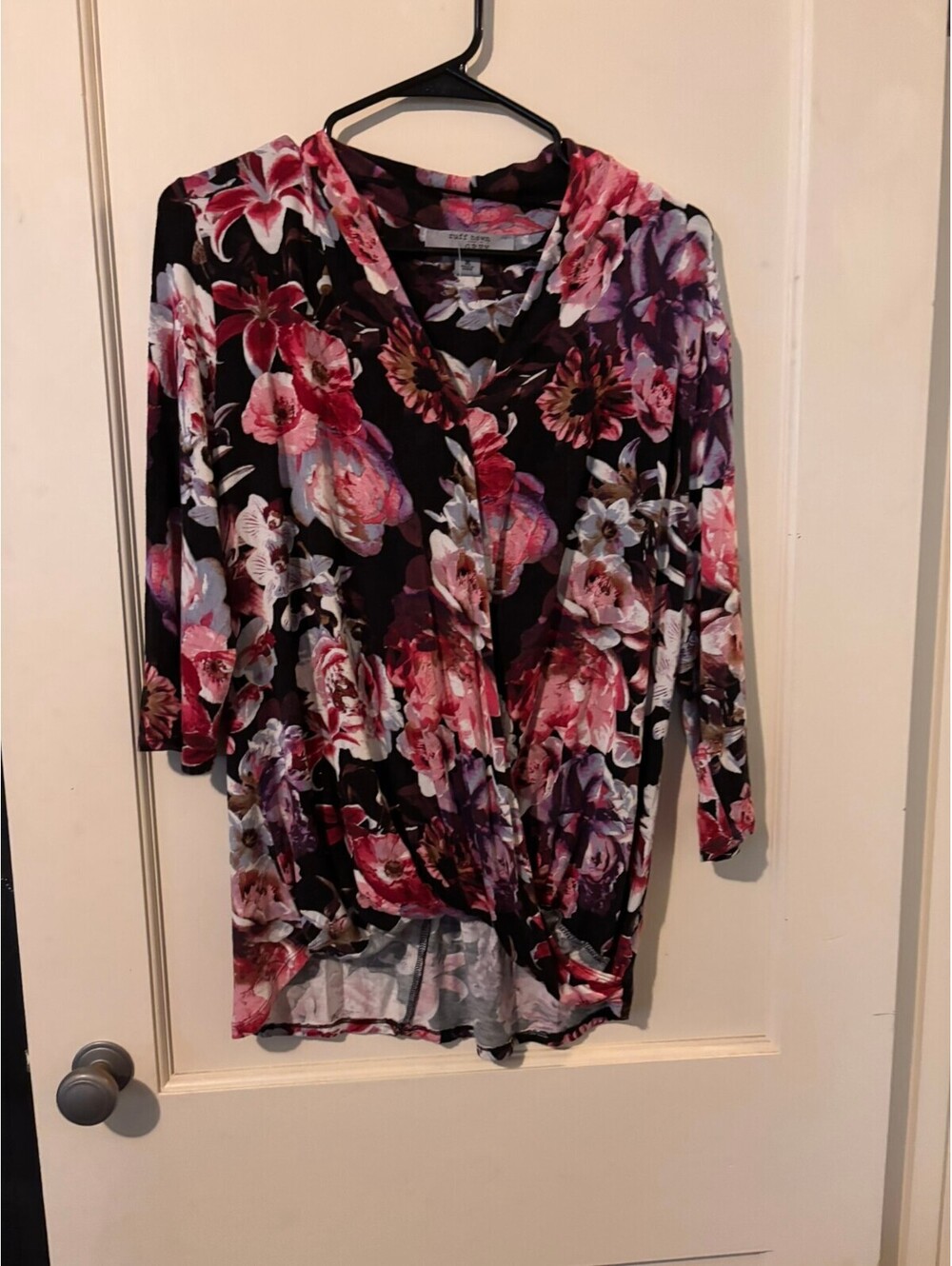 Ruff Hewan black floral sheer blouse Medium